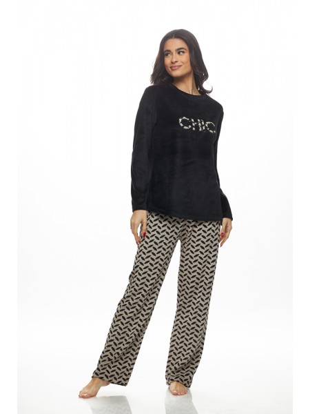 GALAXY - Γυναικεία Χειμερινή Πυτζάμα Βελουτε "Chic" #840 Μαύρο GALAXY - Γυναικεία Χειμερινή Πυτζάμα Βελουτε "Chic" #840 Μαύρο