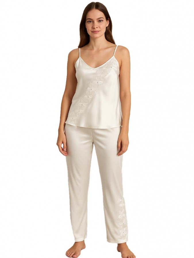 MILLE NOTTI Γυναικεία σατέν πιτζάμα #Annie Λευκό MILLE NOTTI Γυναικεία σατέν πιτζάμα #Annie Λευκό