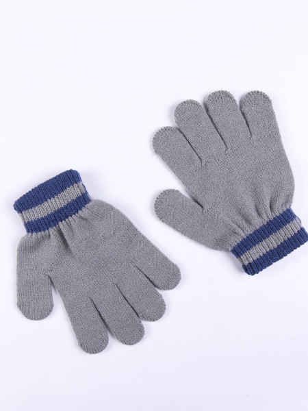 CERDA Παιδικό Σετ 2 τεμαχίων σκουφάκι με γάντια 4-8 ετών TWEETY #9620 Γκρι CERDA Παιδικό Σετ 2 τεμαχίων σκουφάκι με γάντια 4-8 ετών TWEETY #9620 Γκρι