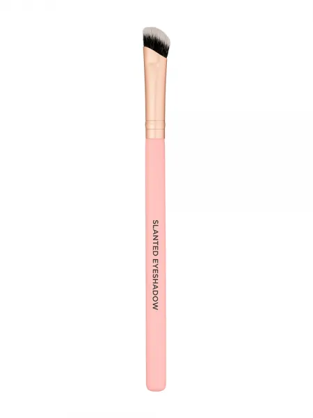 Mon Reve Slanted Eyeshadow Brush - Επικλινές, Αφράτο Πινέλο Σκιάς #131