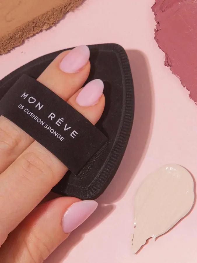 Mon Reve Makeup Sponge - Τριγωνικό Σφουγγαράκι Μακιγιάζ για Ακρίβεια & Baking – #05 Triangle Cushion