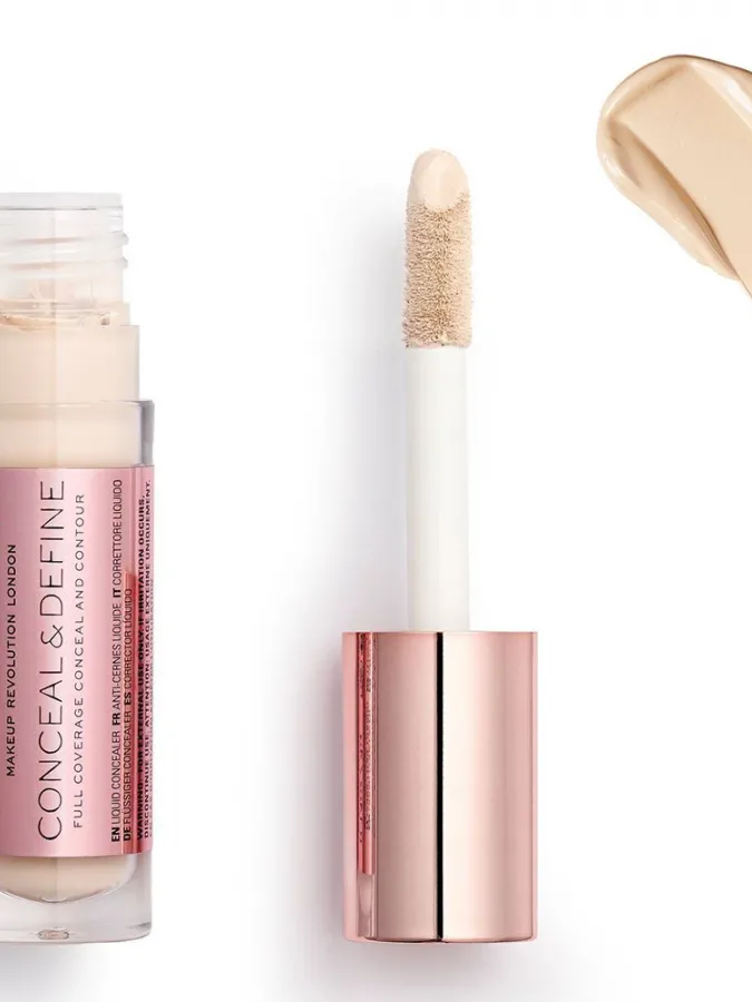 Revolution Beauty Conceal & Define Concealer 4gr – #C2 Revolution Beauty Conceal & Define Concealer 4gr – #C2