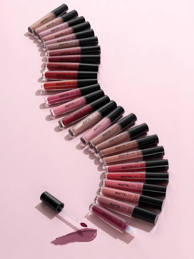 Mon Reve Matte Lips - Υγρό Ματ Κραγιόν Μακράς Διάρκειας 4ml #01