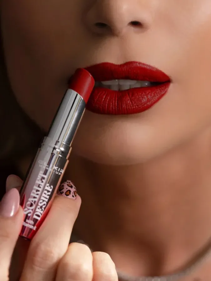 ELIXIR Scarlet Desire Satin Κραγιόν 3g #103