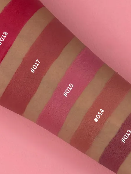 ELIXIR Matte Me Up Kissproof Lipstick 3g #018 (LAVA RED)