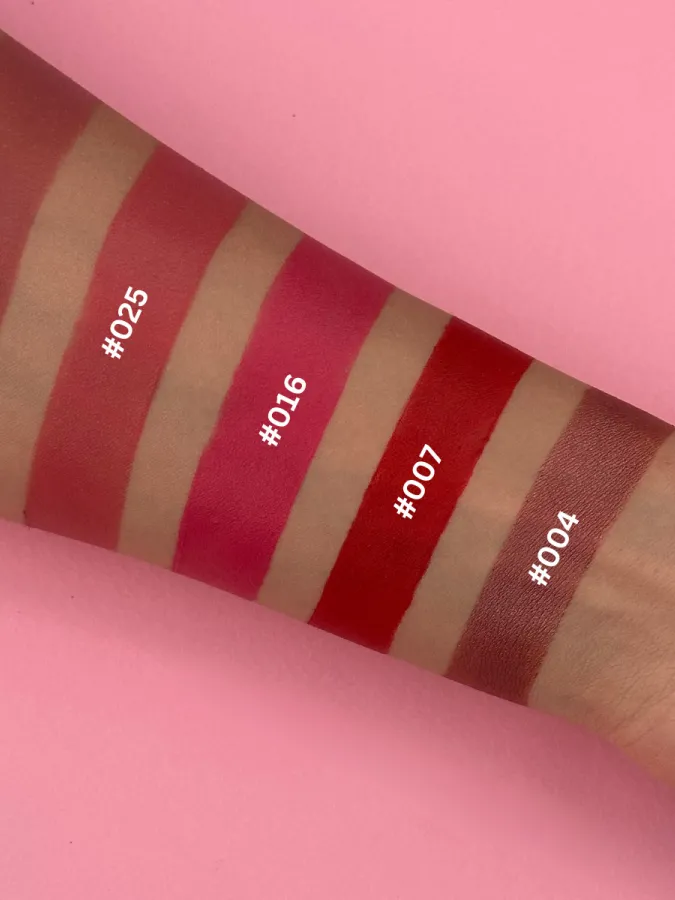 ELIXIR Satin Me Up Kissproof Lipstick 3g #026 (LATTE)