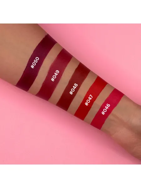 ELIXIR Satin Me Up Kissproof Lipstick 3g #046 (IMPERIAL RED) ELIXIR Satin Me Up Kissproof Lipstick 3g #046 (IMPERIAL RED)
