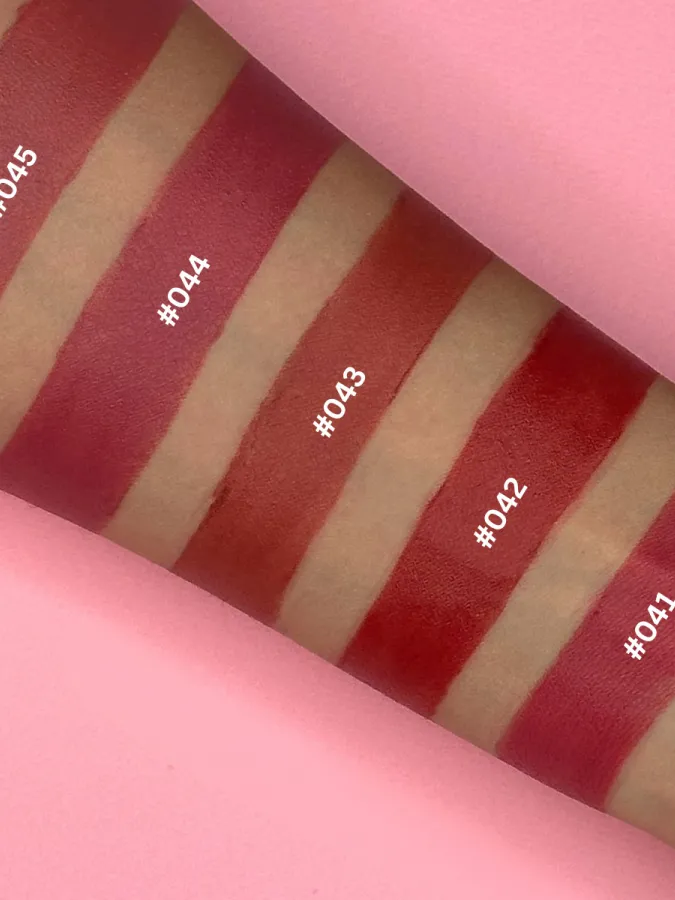 ELIXIR Satin Me Up Kissproof Lipstick 3g #041 (TANGO PINK)