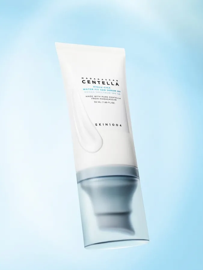 SKIN1004 Madagascar Centella Hyalu-Cica Water-Fit Sun Serum SPF50+ PA++++ 50ml – Αντηλιακό Serum Προσώπου με Centella & Υαλουρονικό Οξύ για Ενυδάτωση, Καταπράυνση & Λάμψη SKIN1004 Madagascar Centella Hyalu-Cica Water-Fit Sun Serum SPF50+ PA++++ 50ml – Αντηλιακό Serum Προσώπου με Centella & Υαλουρονικό Οξύ για Ενυδάτωση, Καταπράυνση & Λάμψη